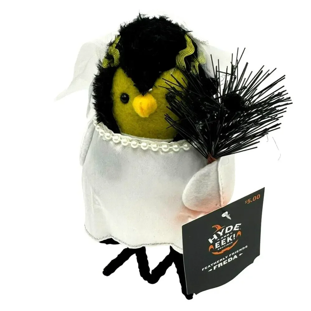 TARGET Birds 2023 Hyde Eek‎ Featherly Friends Halloween Freda Bride NWT RARE